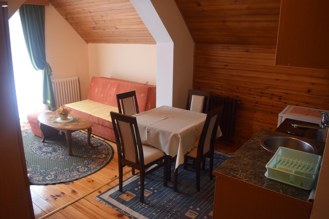 Bozovic Mv Apartment