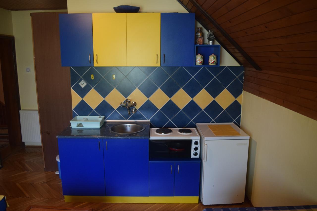 Bozovic Mv Apartment *